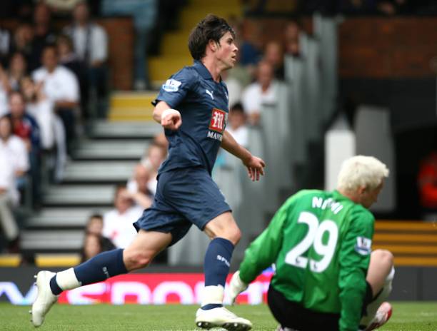 2007/08 Tottenham #3 BALE Away Jersey (XL)
