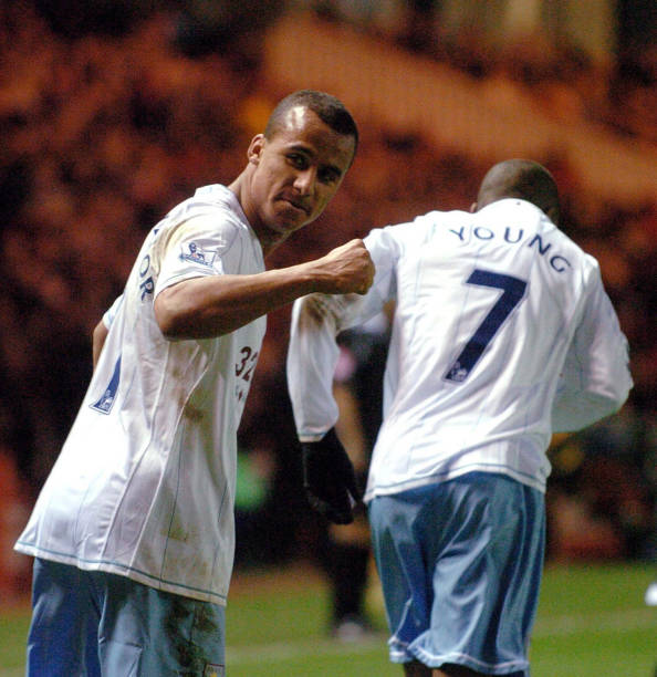 2007/08 Aston Villa #7 YOUNG Away Jersey (L) L/S