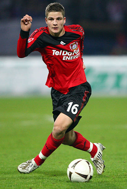 2008/10 Bayer Leverkusen #16 SCHWEGLER Home Jersey (XL) L/S