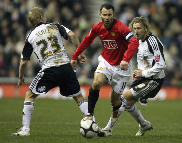 2008/09 Man Utd #11 GIGGS Home Jersey (XL) L/S