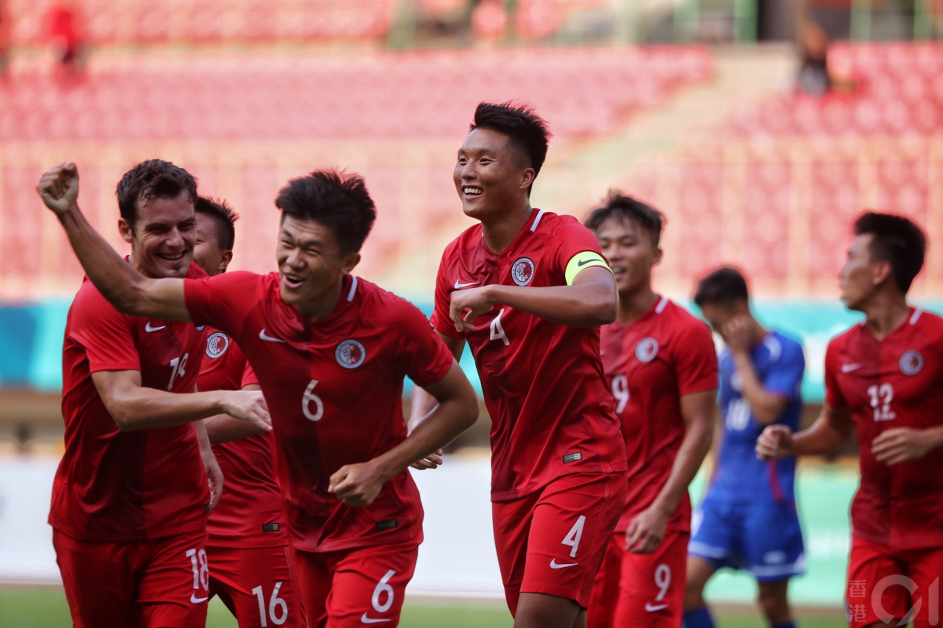 2016/18 Hong Kong Home Jersey (S)