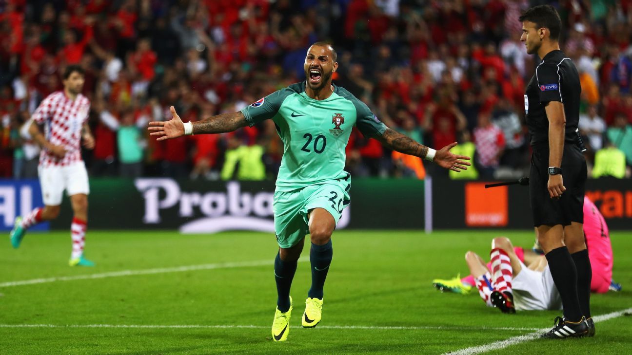 2016/17 Portugal #20 QUARESMA Away Jersey (M) – Double Kick