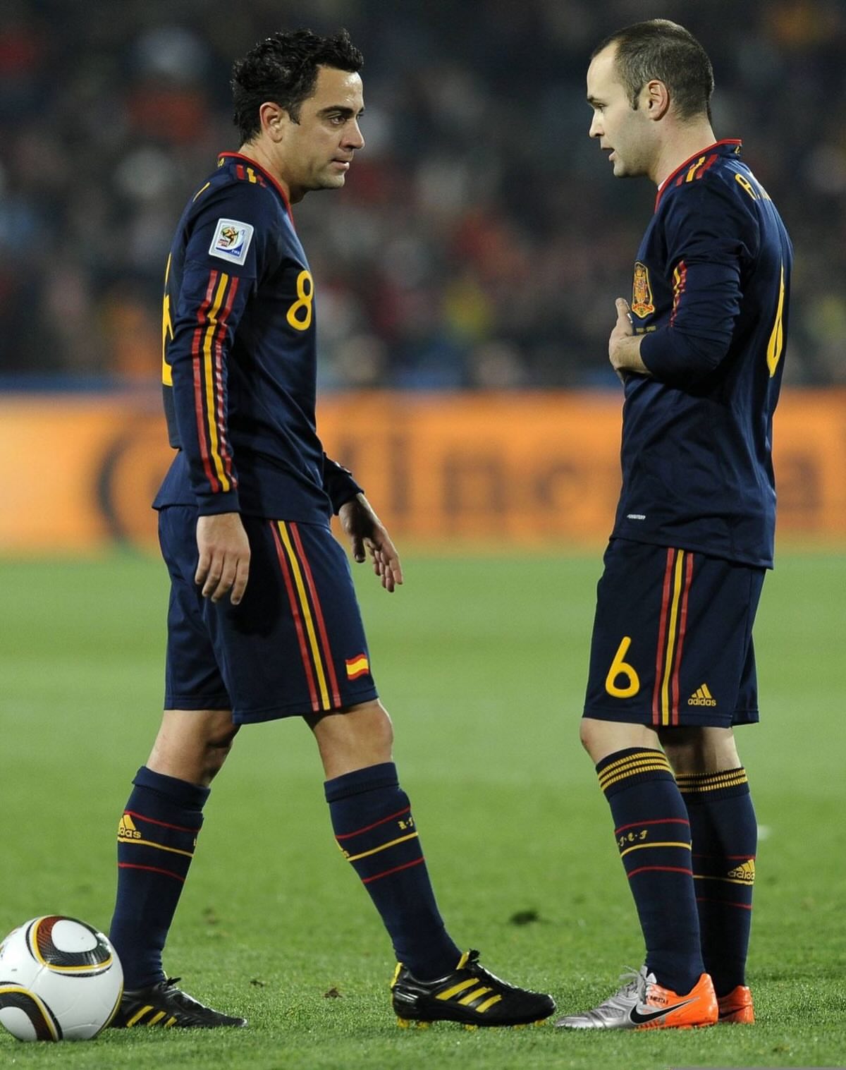 2010 Spain #6 A.INIESTA Away Jersey (XL)