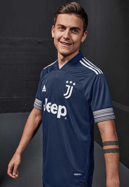 2020/21 Juventus Away Jersey (S)