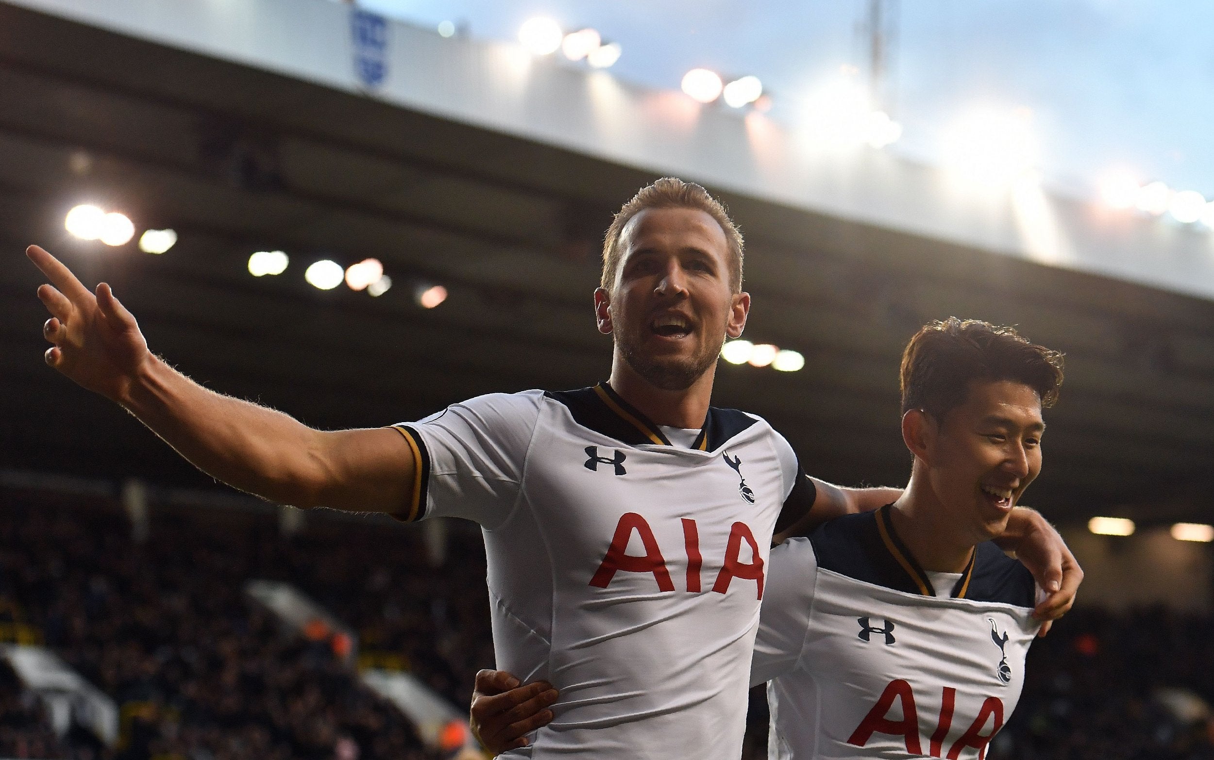 2016/17 Tottenham #7 SON Home Jersey (L)