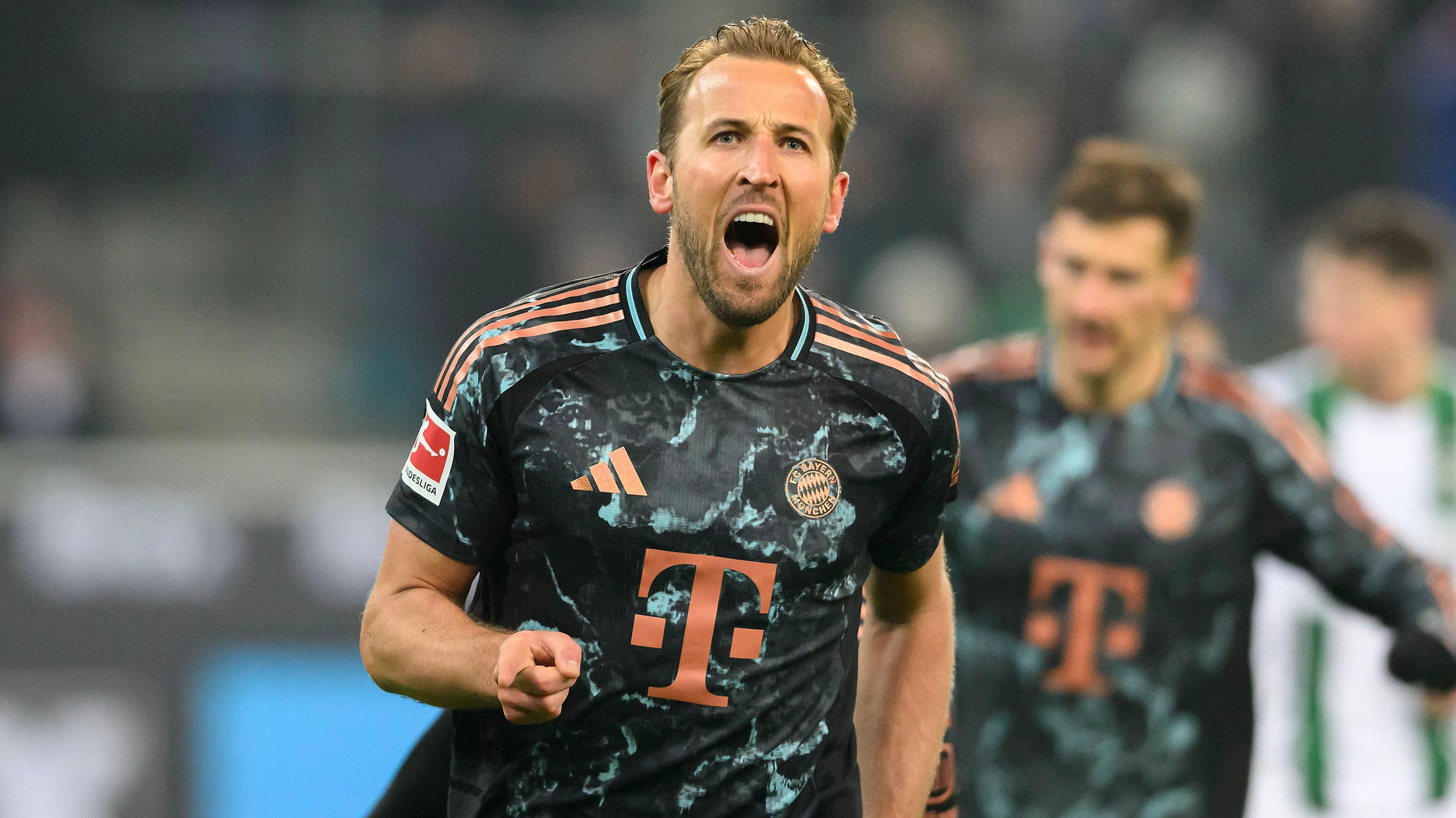 2024/25 Bayern Munich Away Jersey (M)