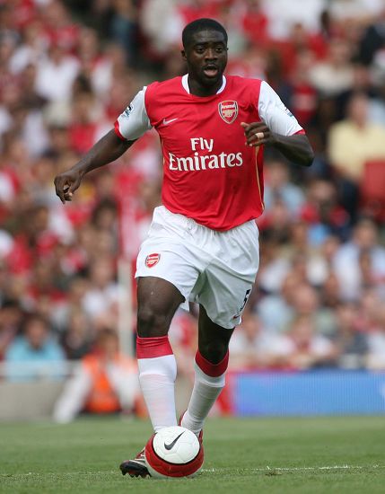 2006/08 Arsenal #5 TOURE Home Jersey (L)