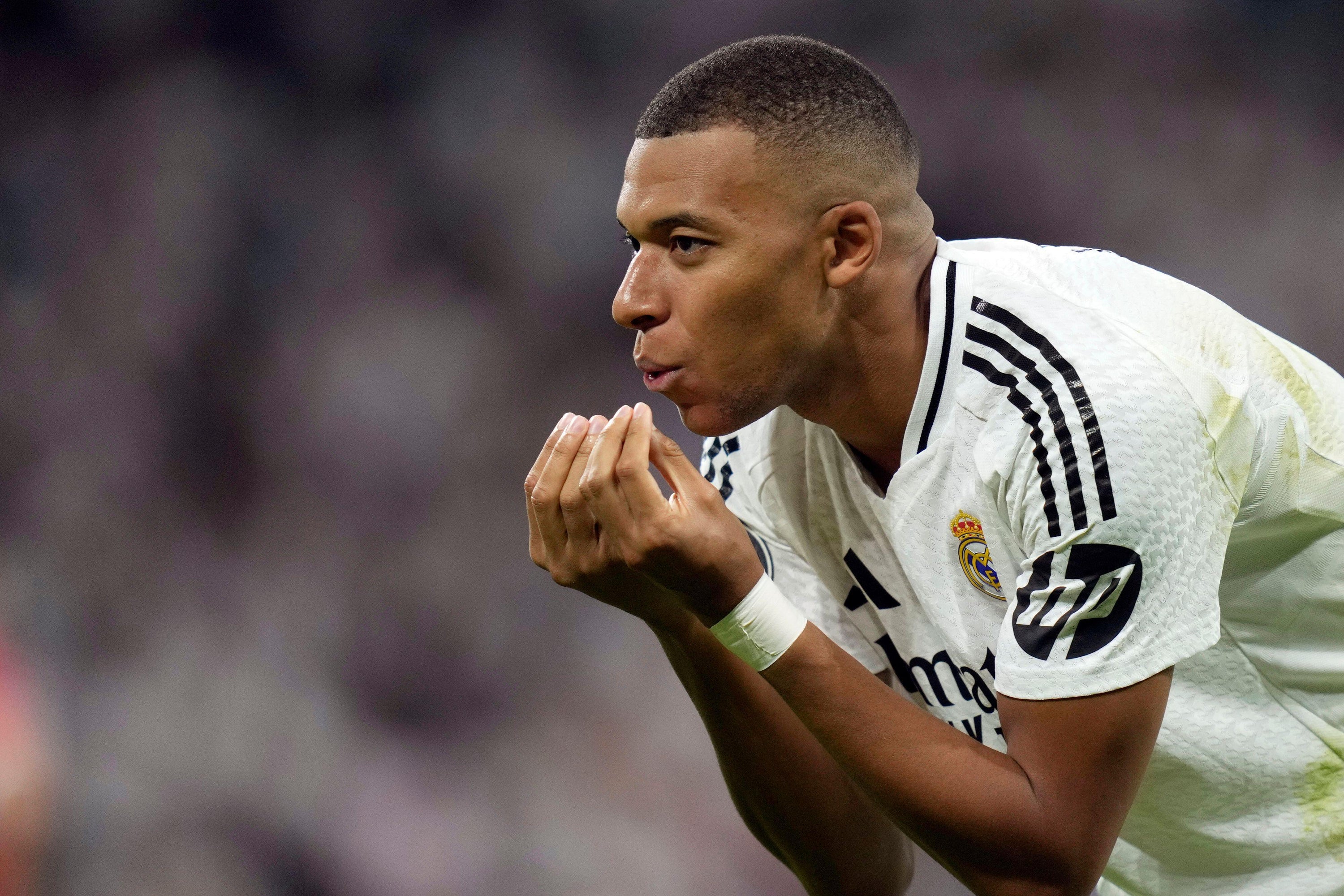 2024/25 Real Madrid #9 MBAPPE Home Jersey (L)
