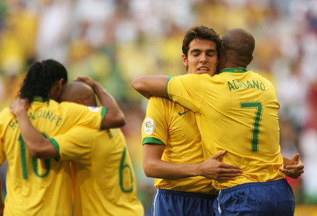 2006/08 Brazil #7 ADRIANO Home Jersey (L)