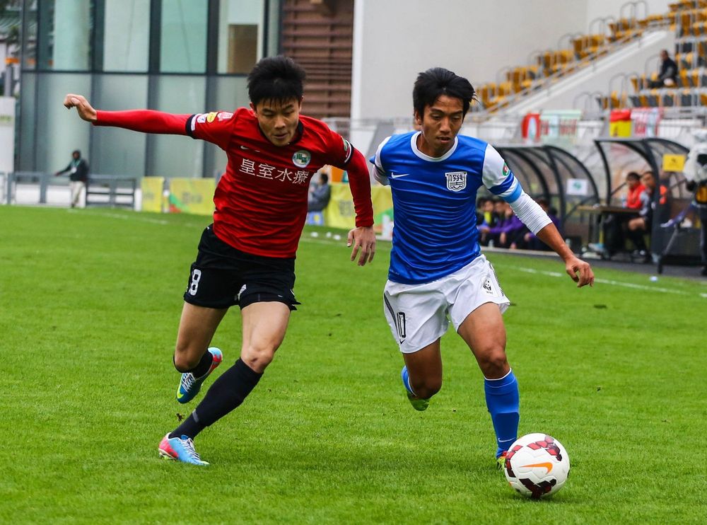 2013/14 Kitchee #10 K W LAM Home Jersey (L)