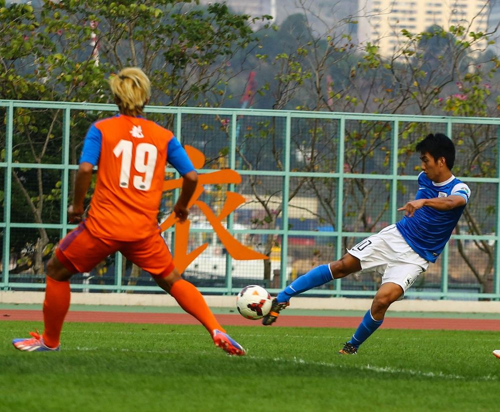 2013/14 Kitchee #10 K W LAM Home Jersey (L)