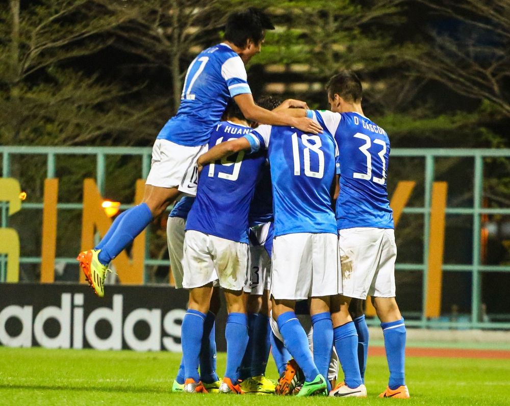 2013/14 Kitchee #10 K W LAM Home Jersey (L)