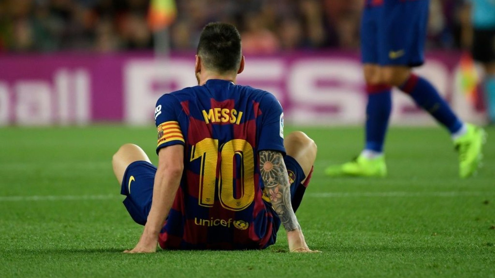 2019/20 Barcelona #10 MESSI Home Jersey (M)