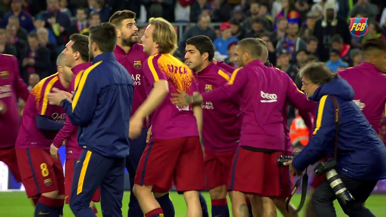 Nike Barcelona 2015/16 Pre-Match Jersey (M)