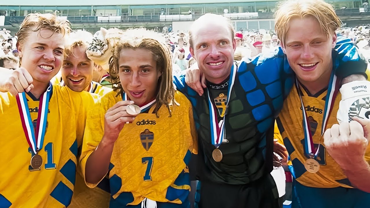 1994/96 Sweden Home Jersey (L)