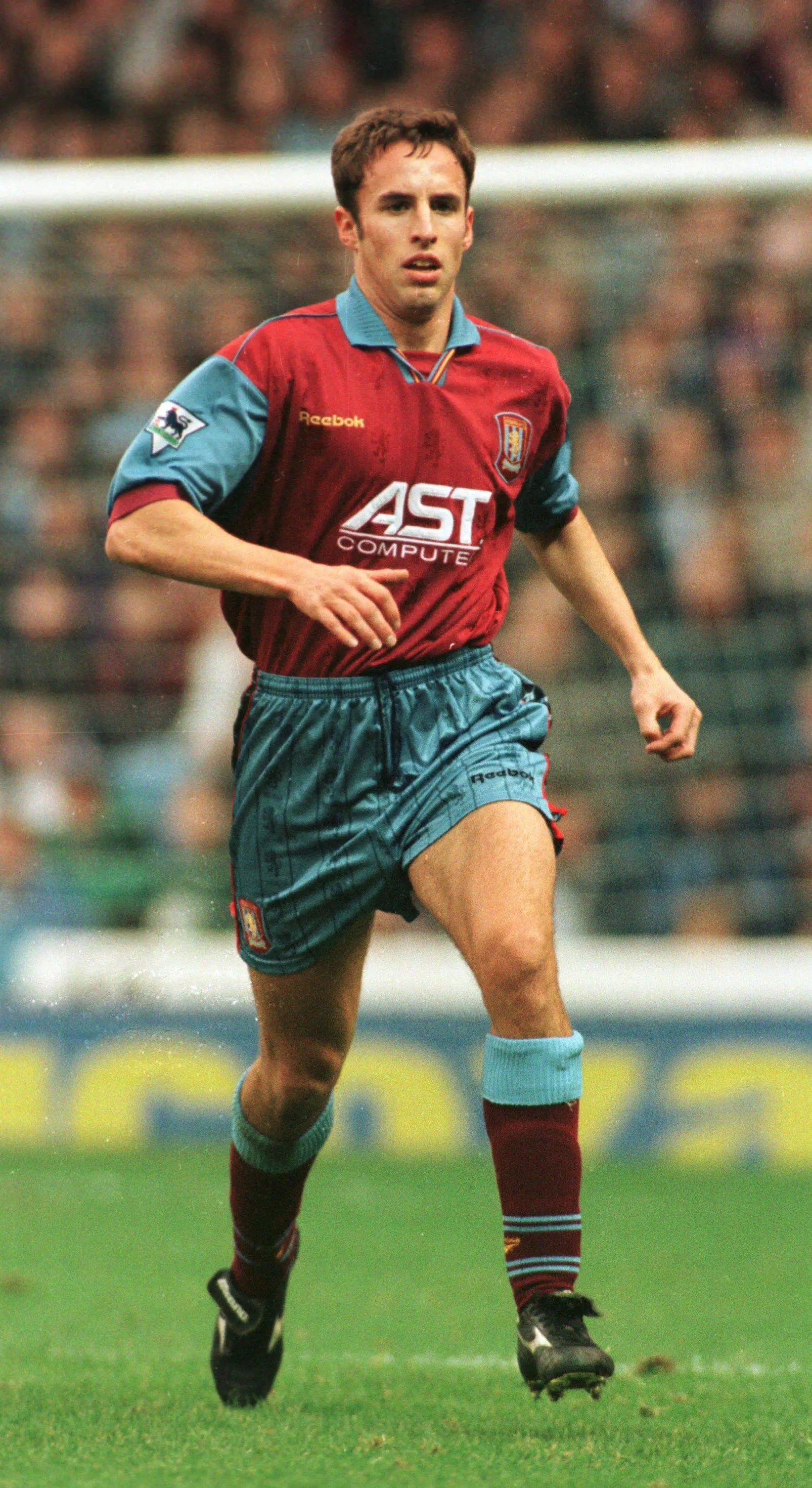 1995/97 Aston Villa Home Jersey (M)