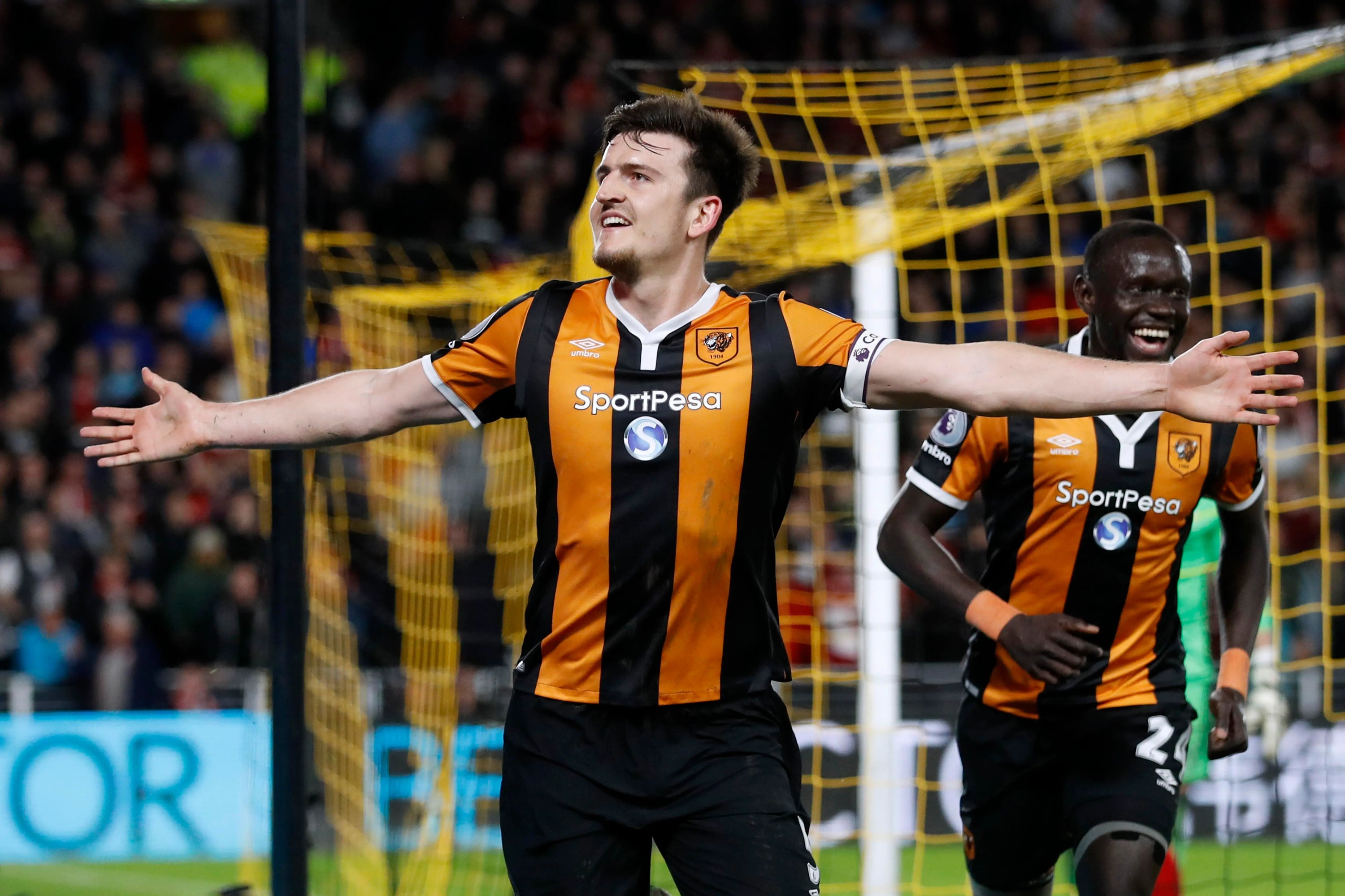 2016/17 Hull City #5 MAGUIRE Home Jersey (L)