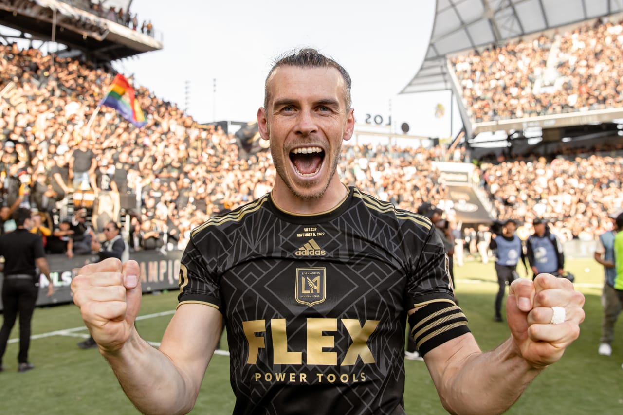 2022 Los Angeles FC #11 BALE Home Jersey (L)