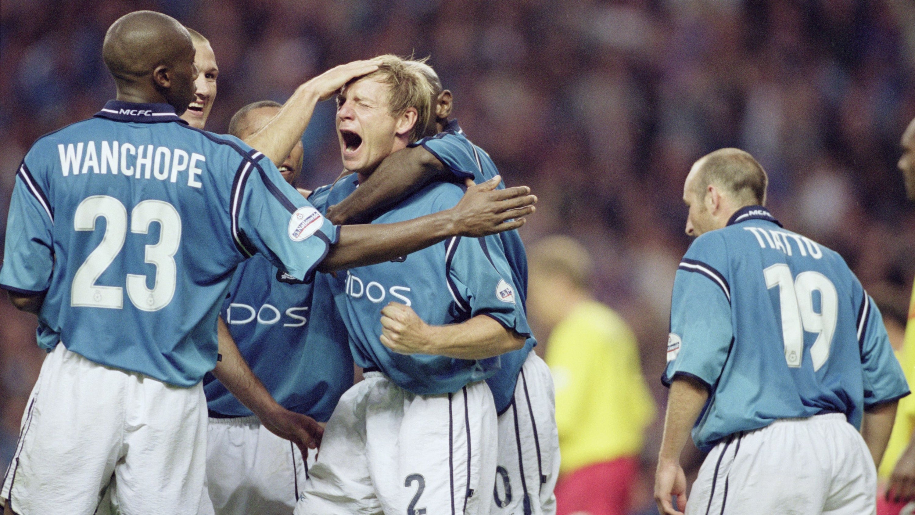 2001/02 Man City Home Jersey (L)