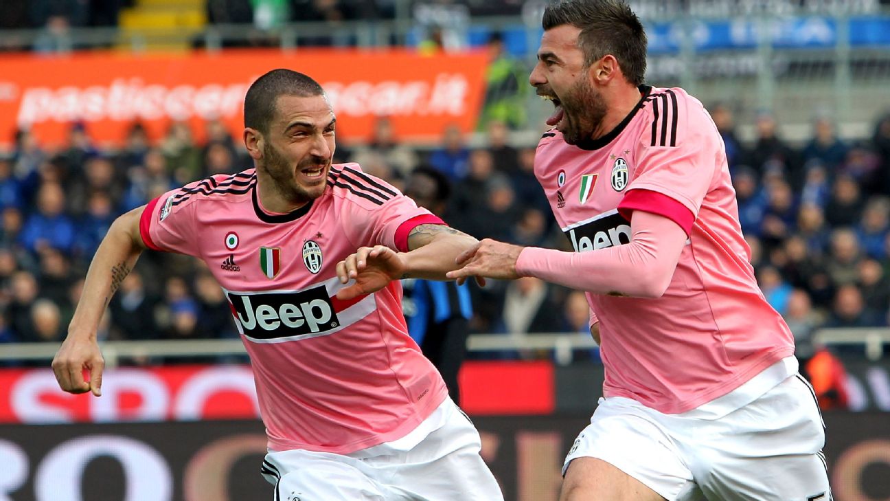 2015/16 Juventus #19 BONUCCI Away Jersey (M)