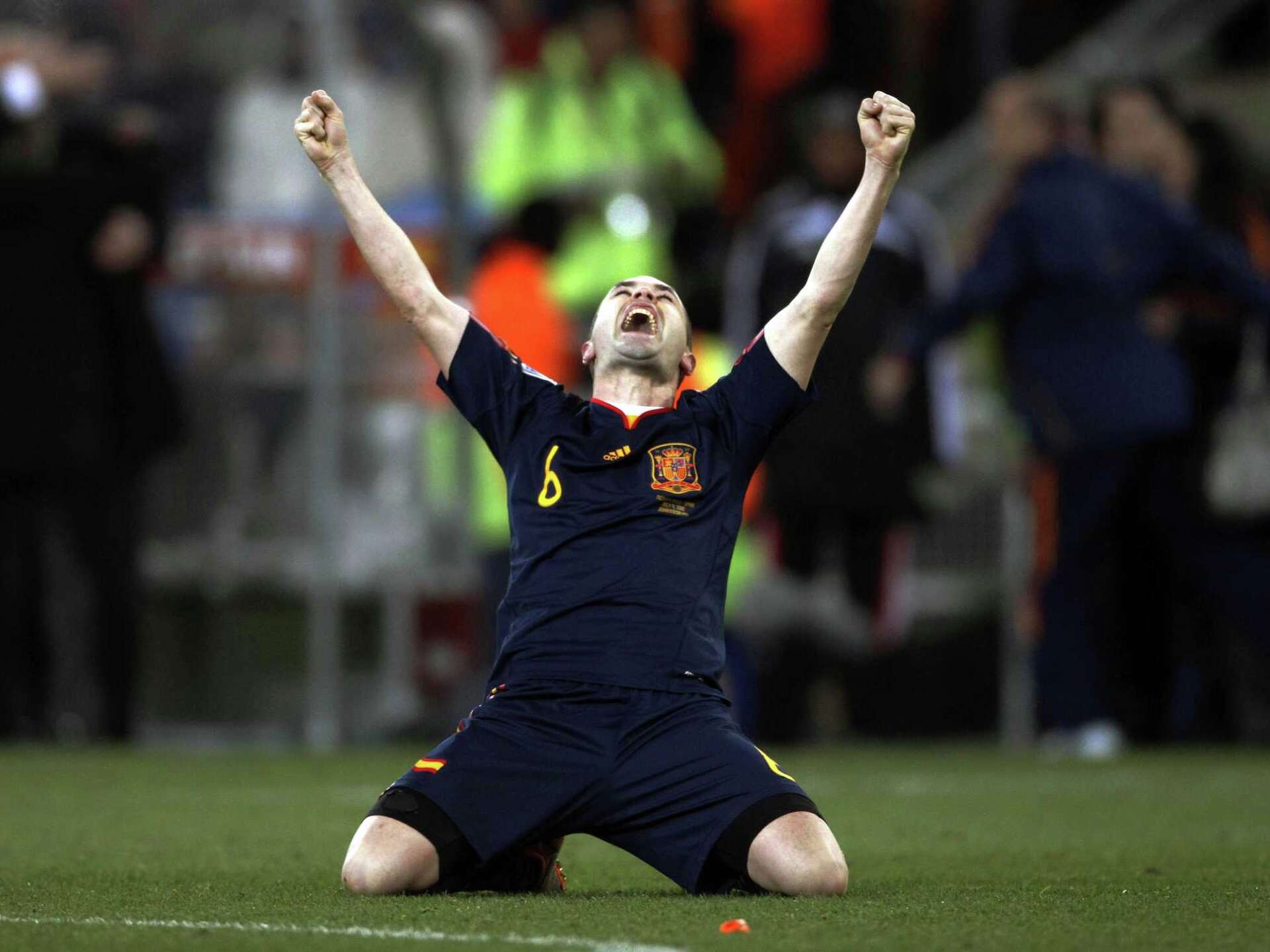 2010 Spain #6 A.INIESTA Away Jersey (XL)