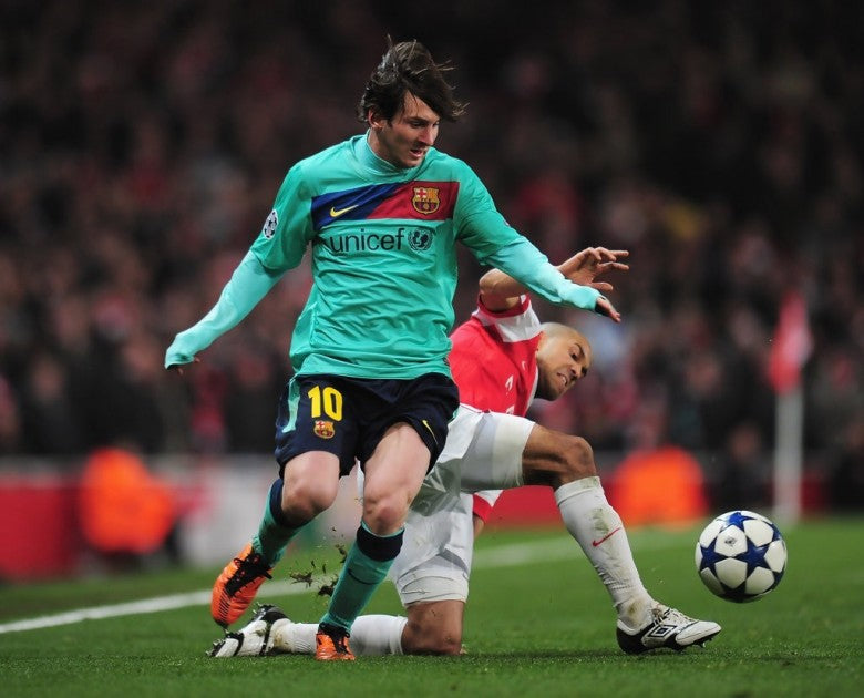 2010/11 Barcelona Away Jersey (XL)