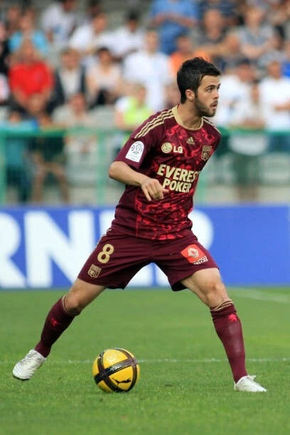 2010/11 Olympique Lyonnais Away Jersey (L)