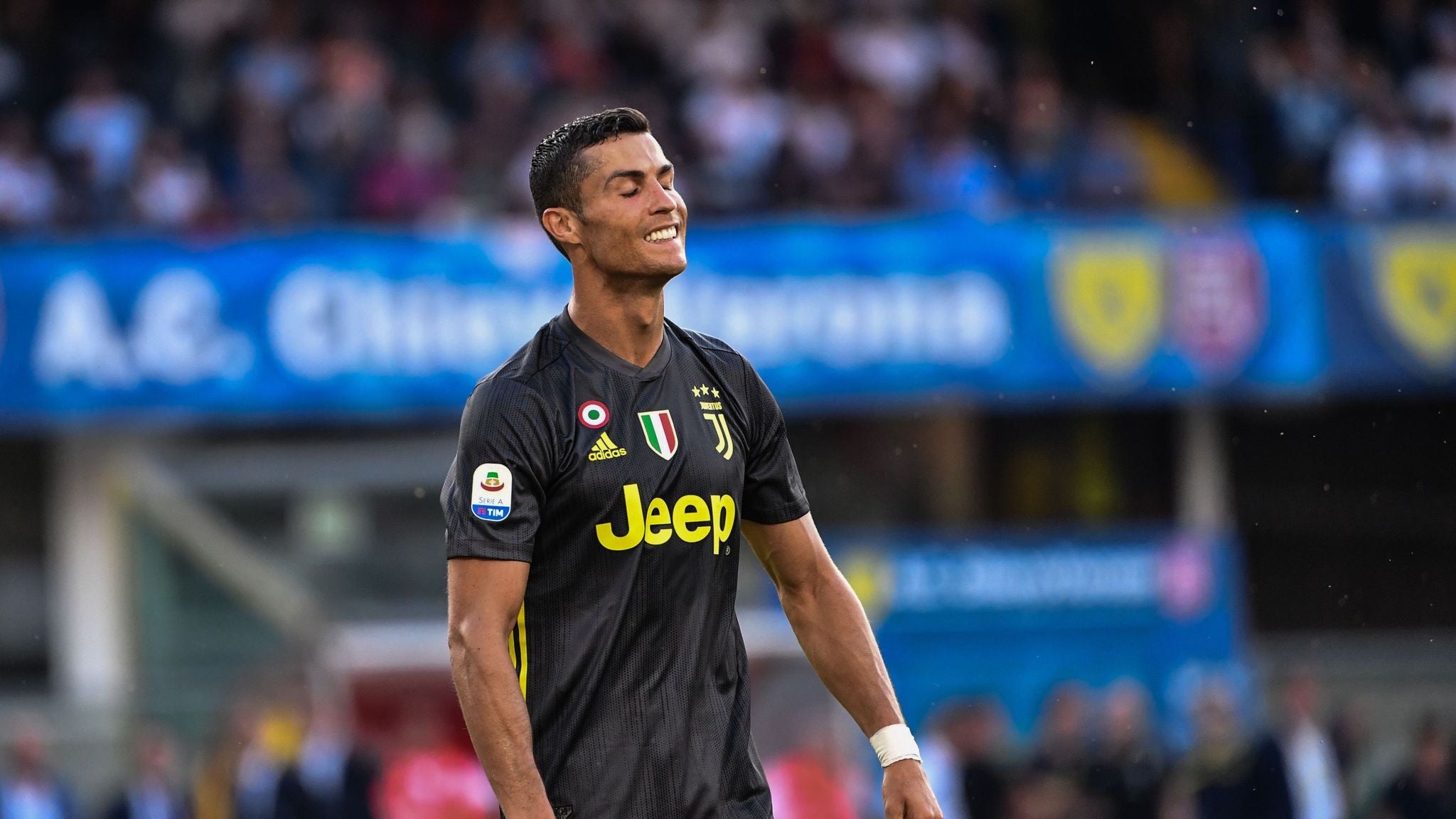 2018/19 Juventus #7 RONALDO Third Jersey (S)