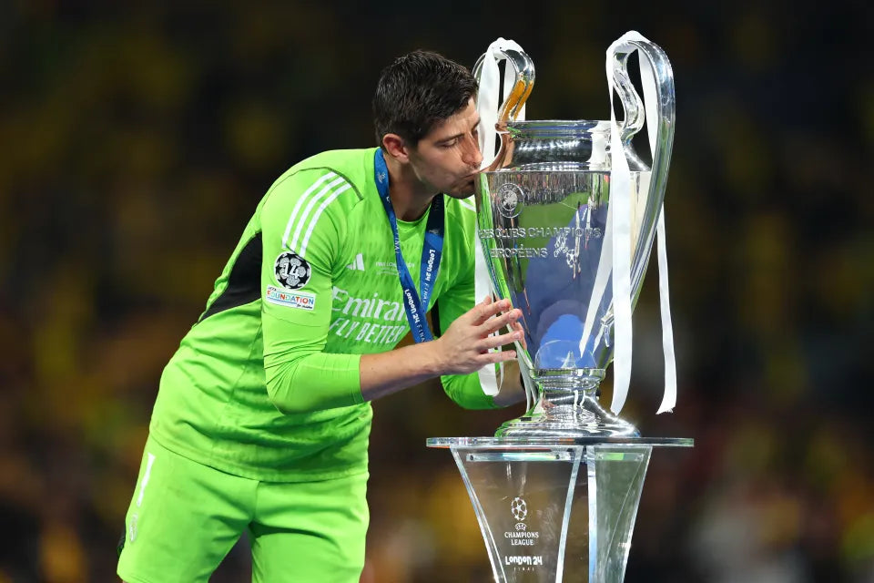 2023/24 Real Madrid #1 COURTOIS GK Jersey (L)