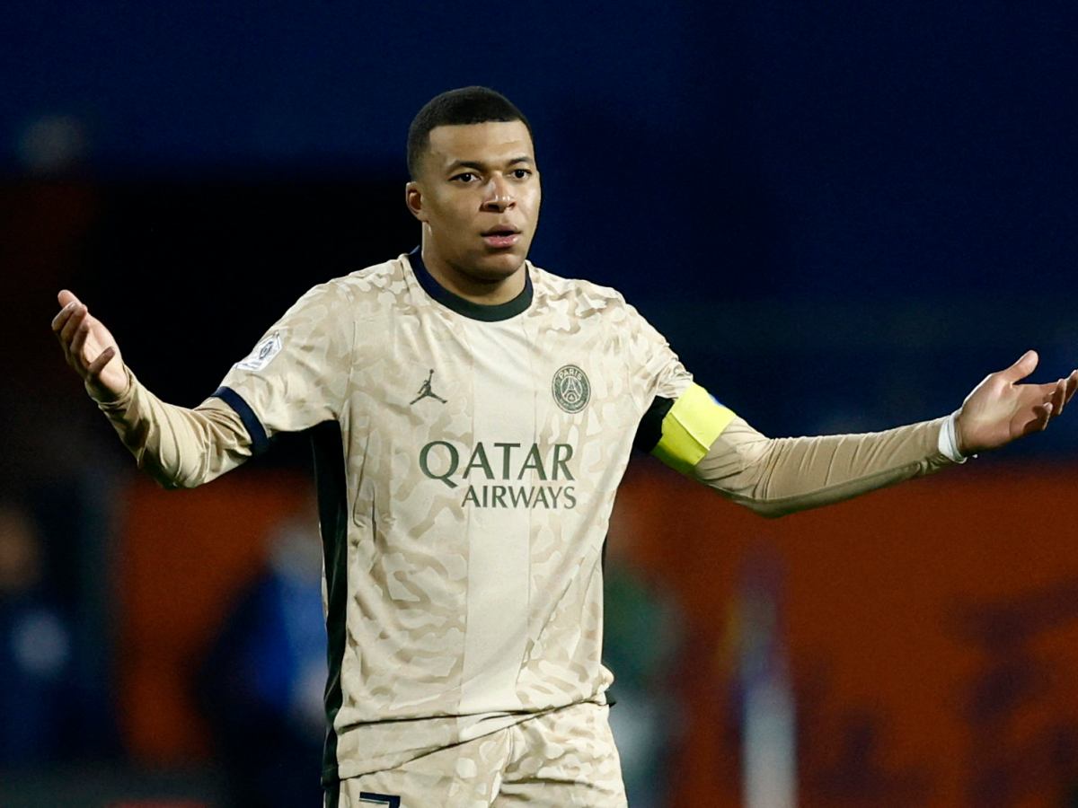 2023/24 PSG #7 MBAPPE Fourth Jersey (M)