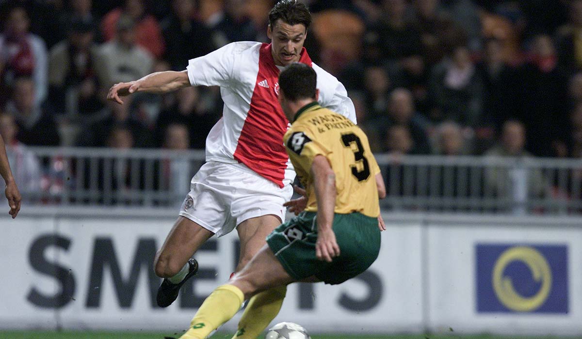 2001/02 Ajax Home Jersey (S)